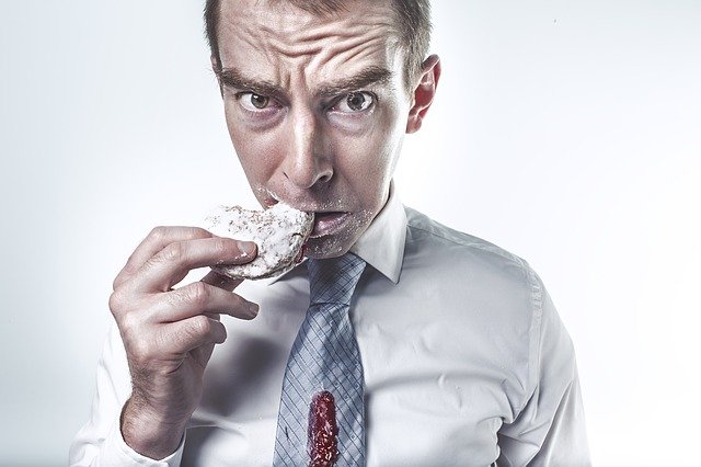 mann am hungern mann am hungern